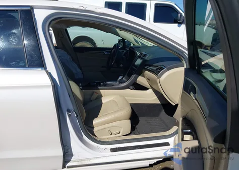 2015 Ford Fusion Hybrid Se z USA, uszkodzony, nr VIN 3FA6P0LUXFR141483